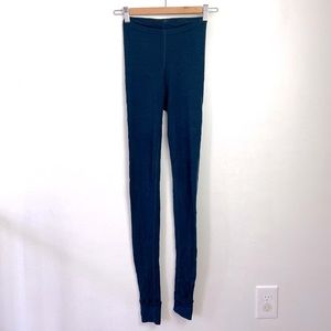 Organic merino wool leggings blue. Size S